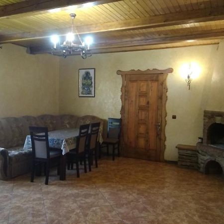 Затишок В Карпатах Villa Yaremche Ngoại thất bức ảnh