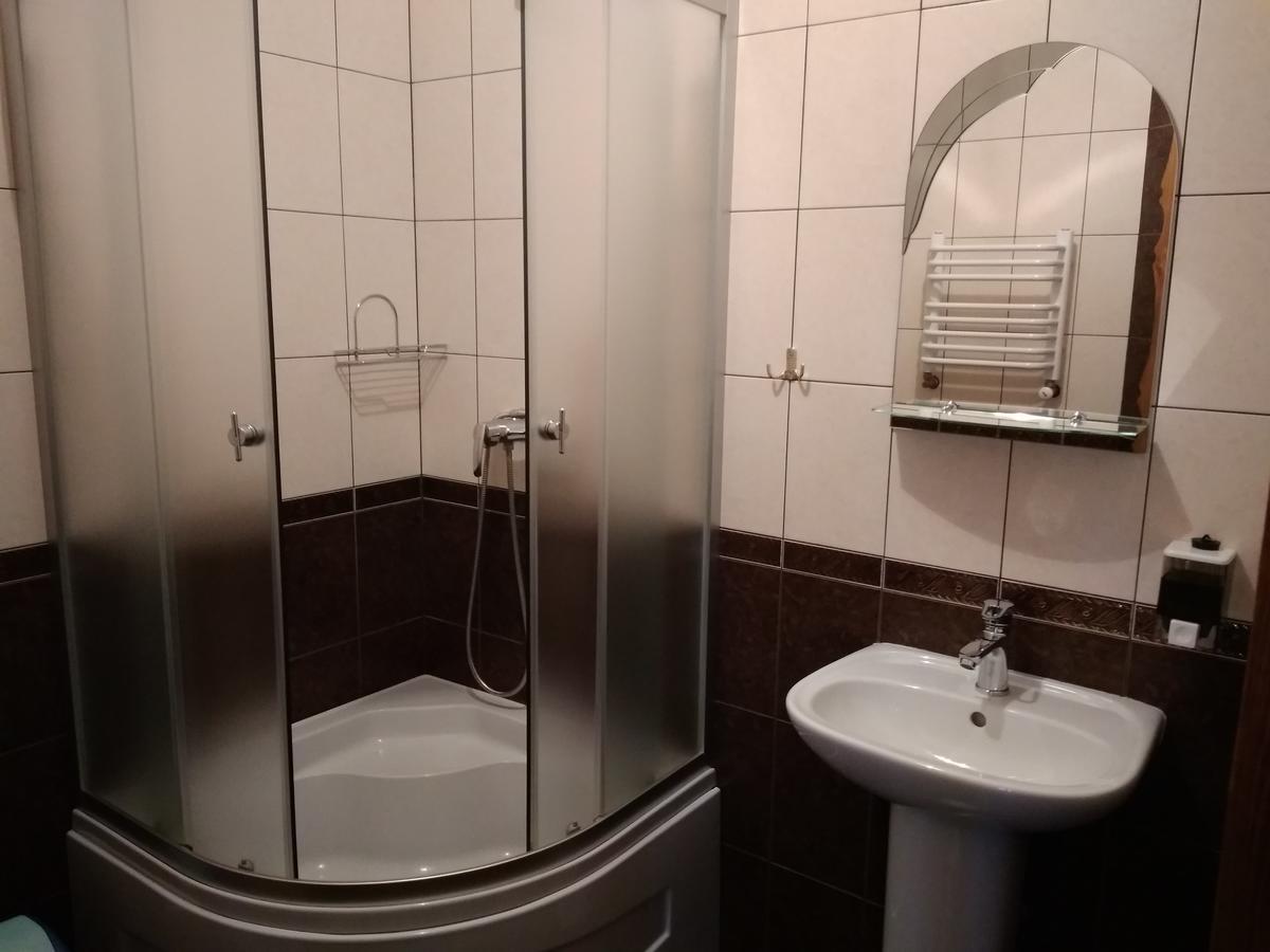 Затишок В Карпатах Villa Yaremche Ngoại thất bức ảnh